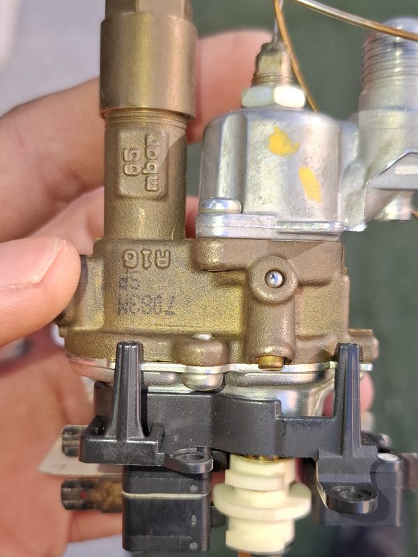 Reassembled gas control unit with thermocouple — SALAASA TECH
